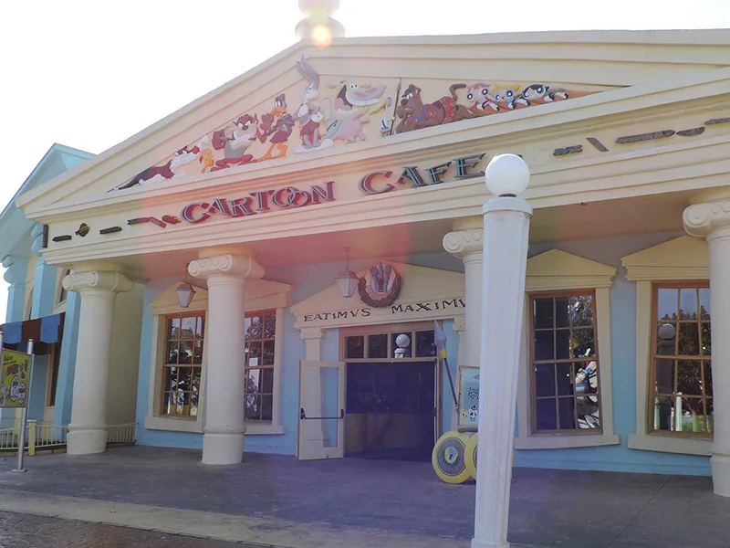 Cartoon Café — Parque Warner Madrid