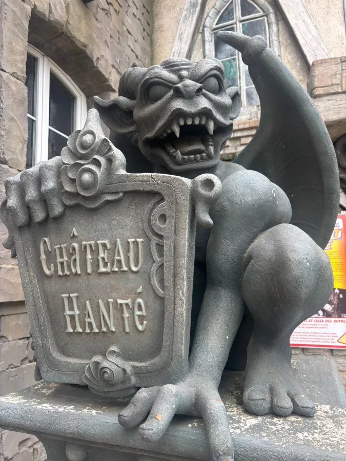 Château Hanté — Parc Saint Paul