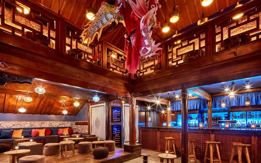 Dragon Bar — Hôtel Ling Bao