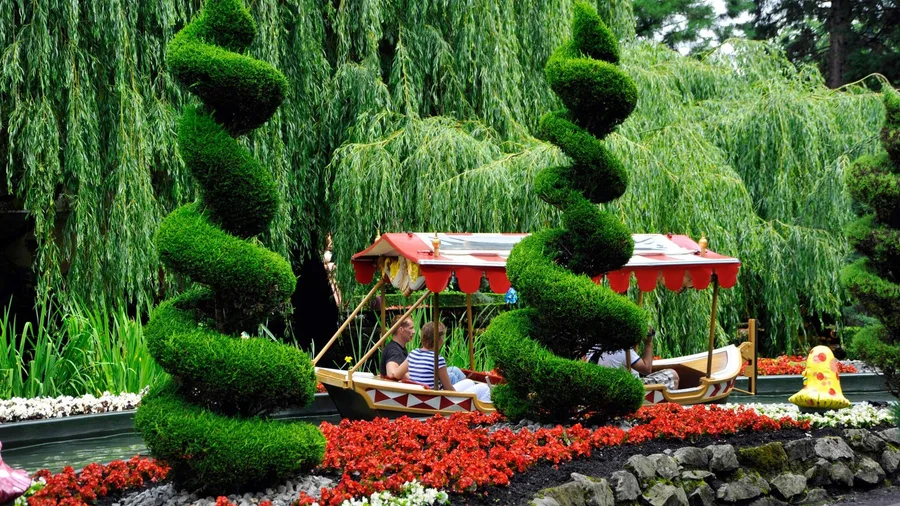 Gondoles des elfes — Europa-Park