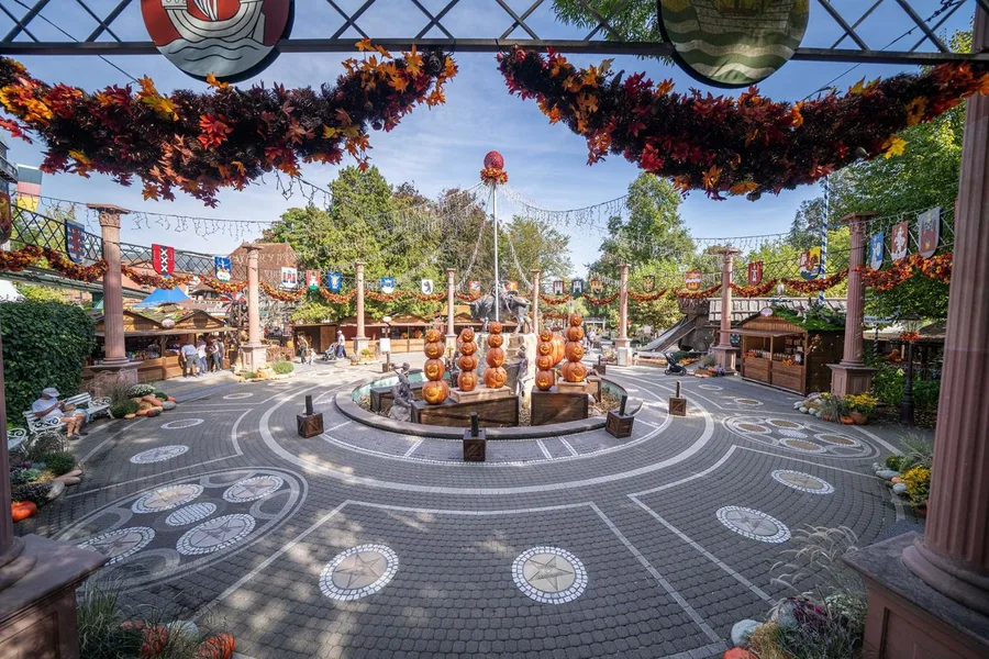 Harvest Market (Halloween) — Europa-Park