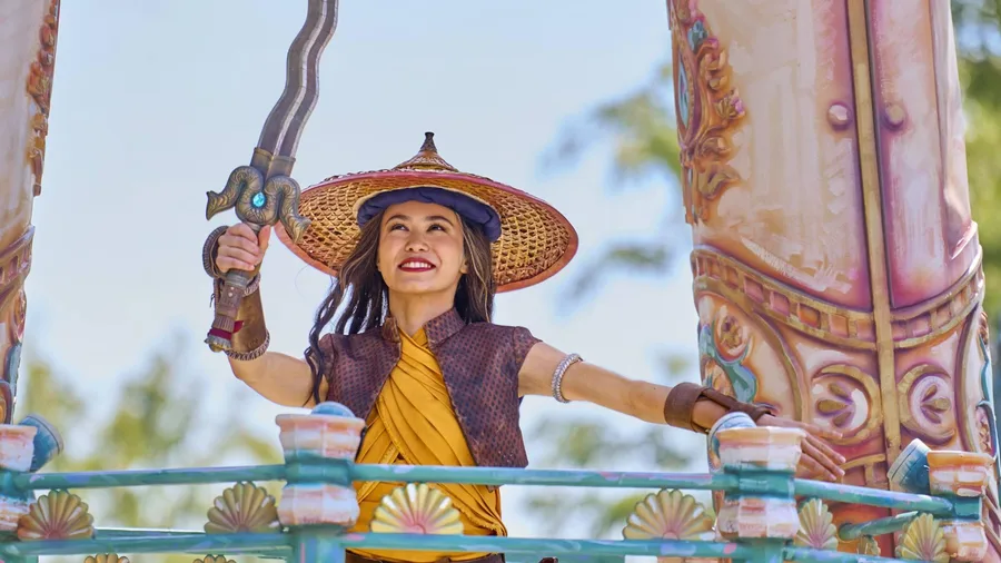 La Cavalcade des Princesses Disney — Disney Adventure World