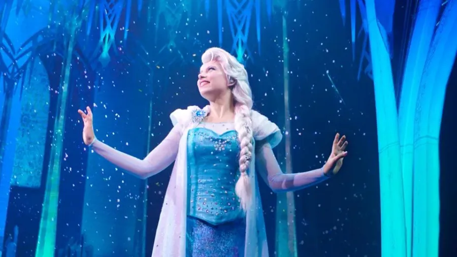 La Reine des Neiges : Une Invitation Musicale — Disney Adventure World