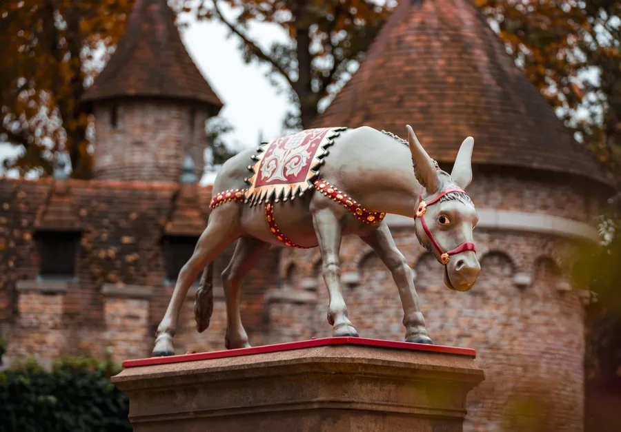 L'Âne-à-l'Or — Efteling