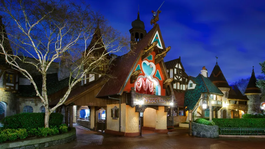 Les Voyages de Pinocchio — Parc Disneyland