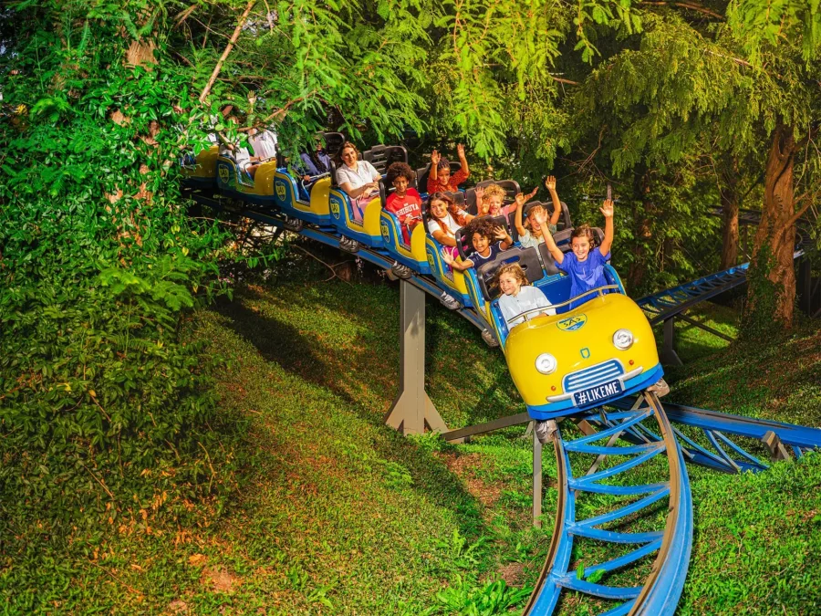 #LikeMe Coaster — Plopsaland de Panne