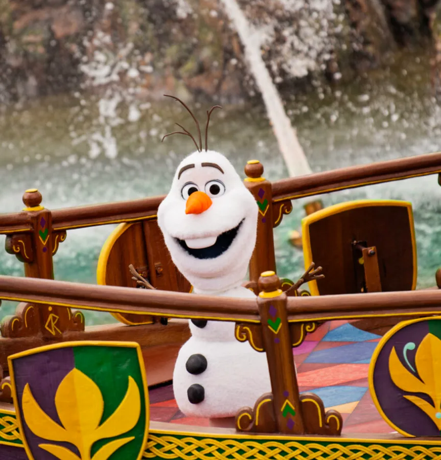 Olaf — Disney Adventure World