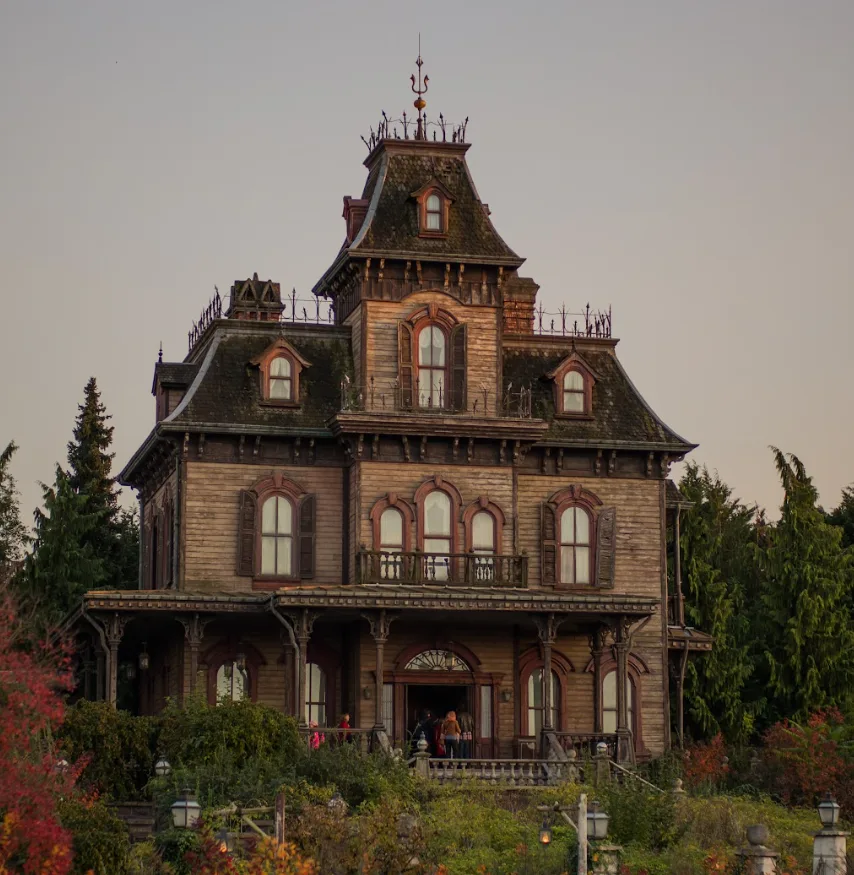 Phantom Manor — Parc Disneyland