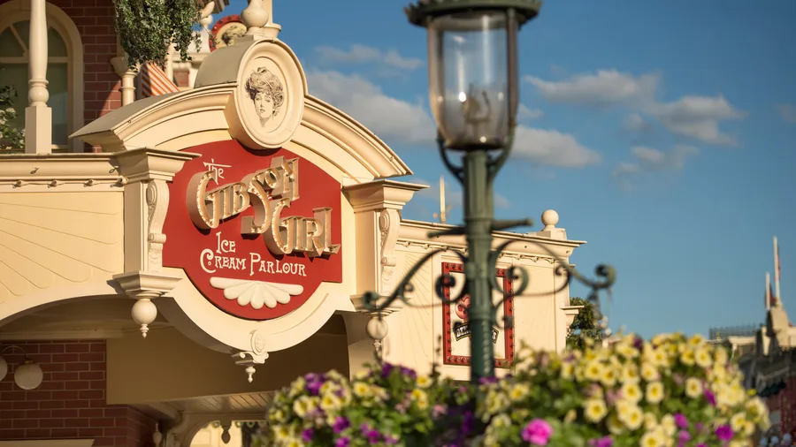 The Gibson Girl Ice Cream Parlour — Parc Disneyland